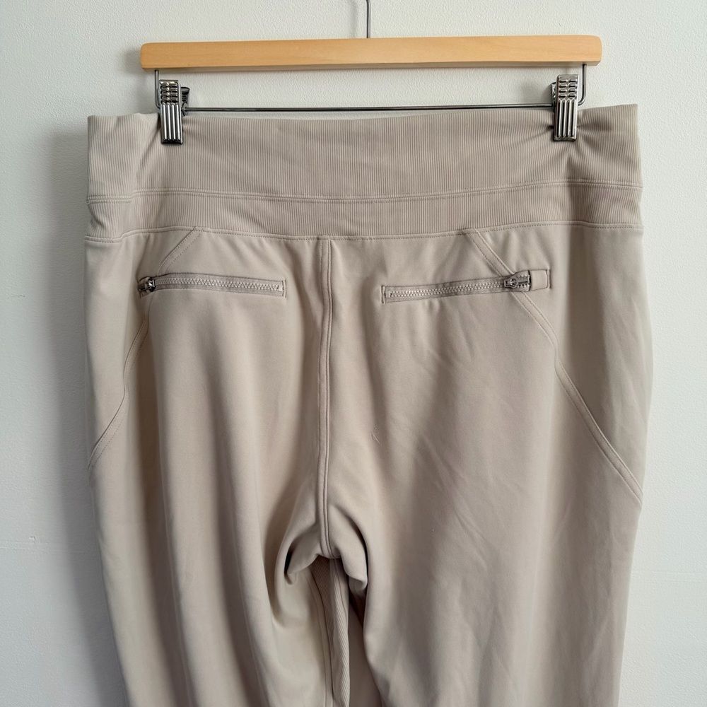 Athleta Venice Jogger Pants Women XL Beige MidRise Lightweight Travel Athleisure - Picture 10 of 13